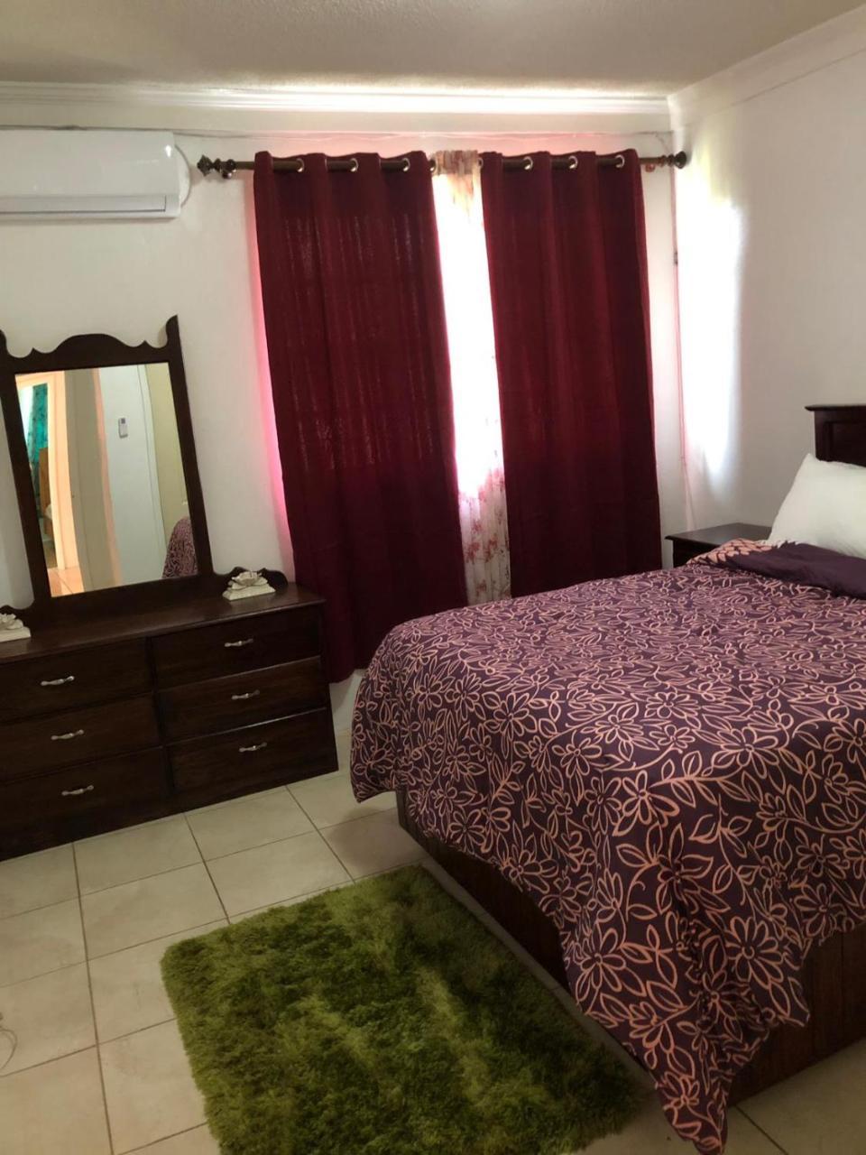 Personal Touch 1 Apartment Nassau Exterior photo